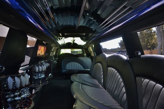 Goodyear Hummer Limos Interior