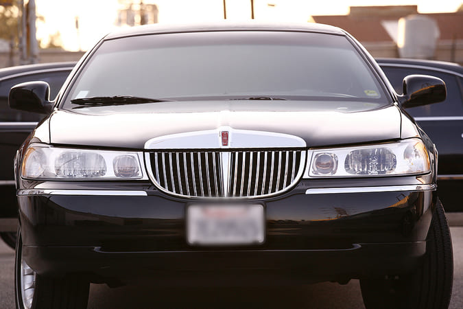 Goodyear Lincoln Stretch Limos